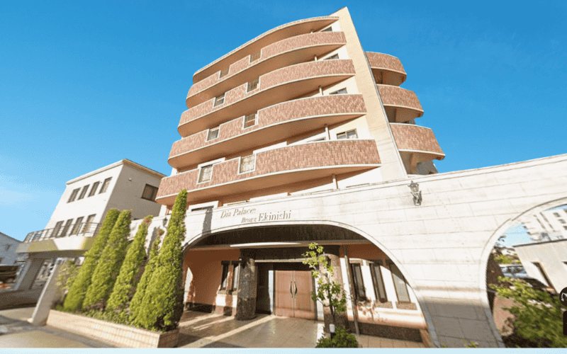 ダイアパレスブルッフ駅西