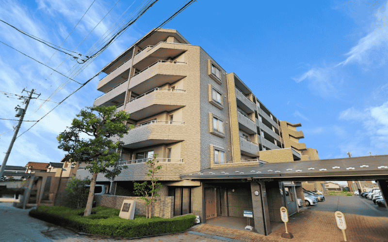 ロイヤルシャトー泉が丘